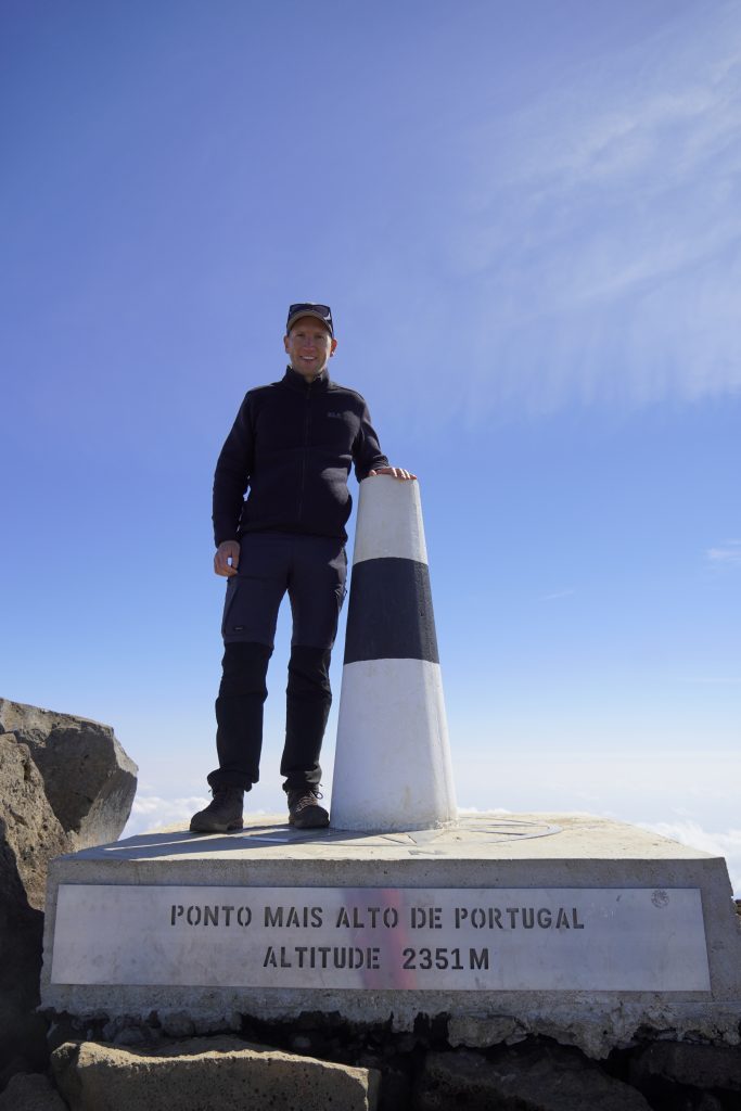 Das bin ich Gerrit beim Wandern auf dem Ponta do Pico dem höchsten Berg Portugals