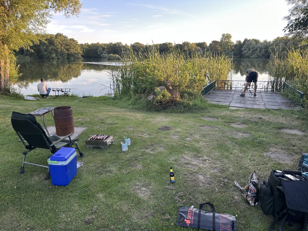 Angeln am Flörkendorfer Teich in Ahrensbök mit Nico und Marcel