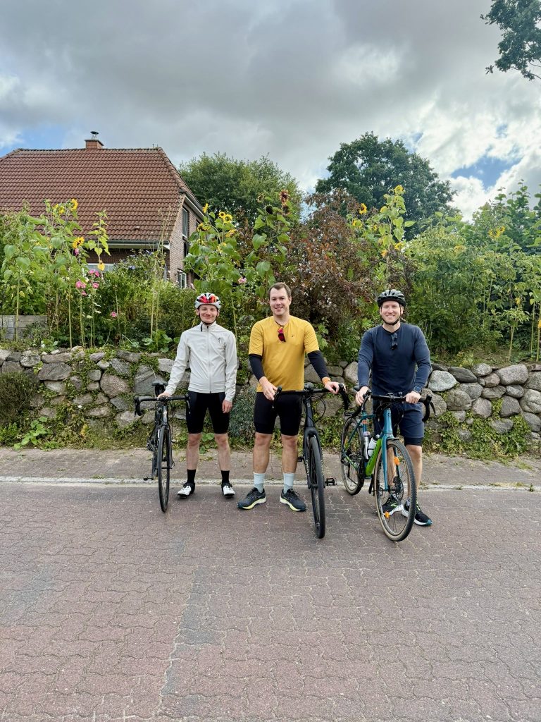 Radtour um den Plöner See mit Gravelbikes und Rennrad