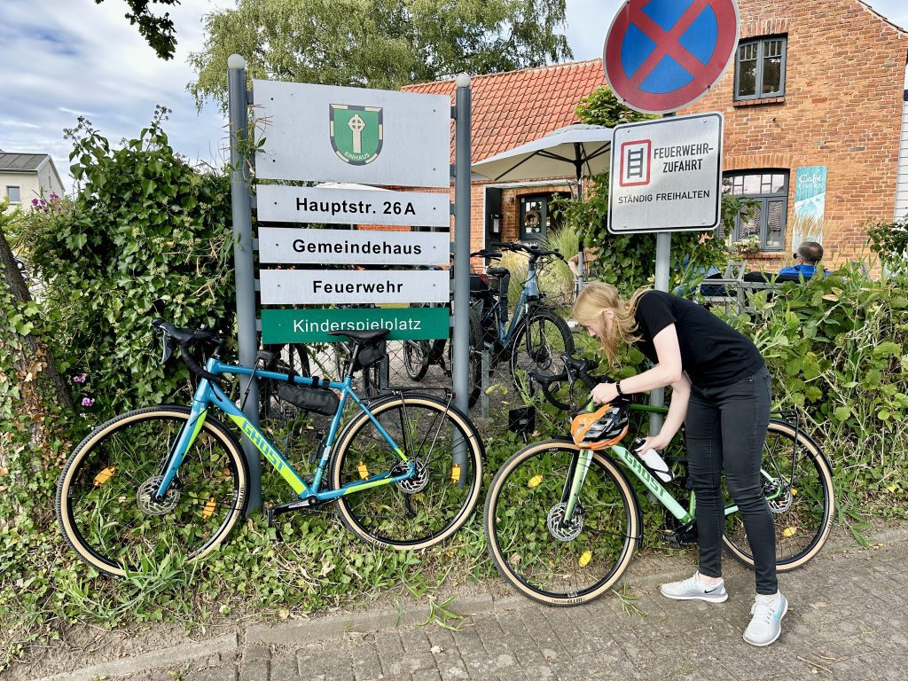 Gravelbikes Café Enehus in Einhaus