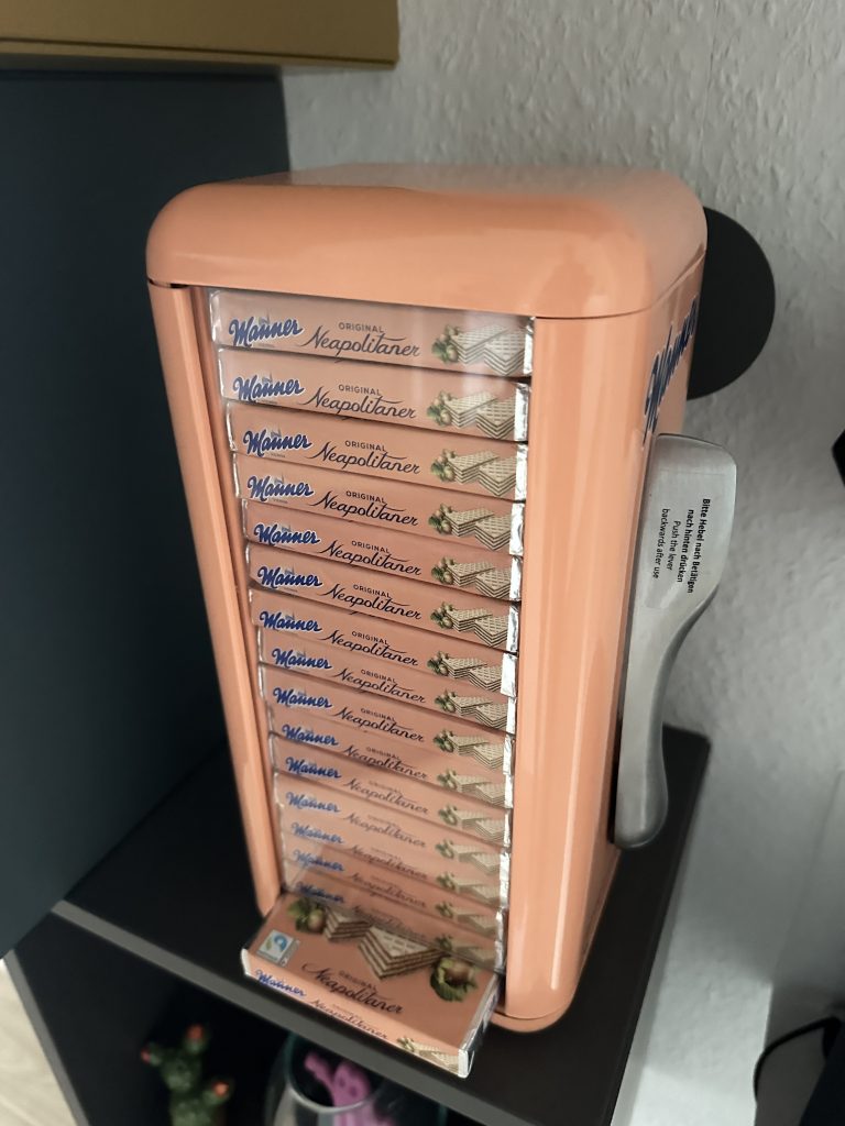 Manner SCHNITT-O-MAT mit Mannerschnitten Füllung