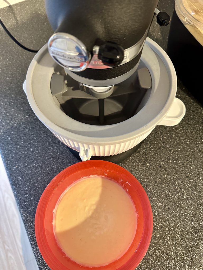 KitchenAid Speiseeisbereiter Mannerschnitten Eis