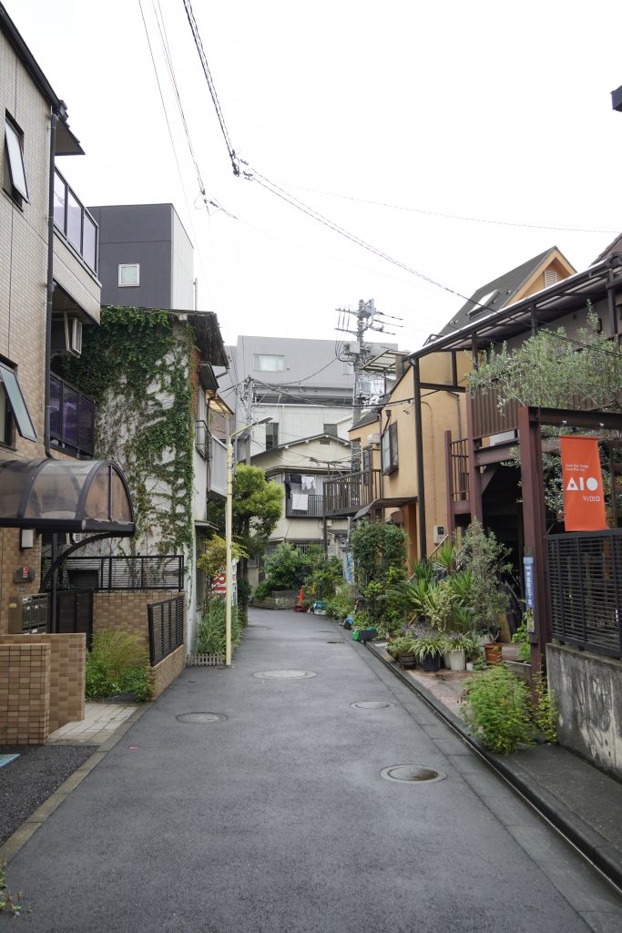 Typische japanische Gasse