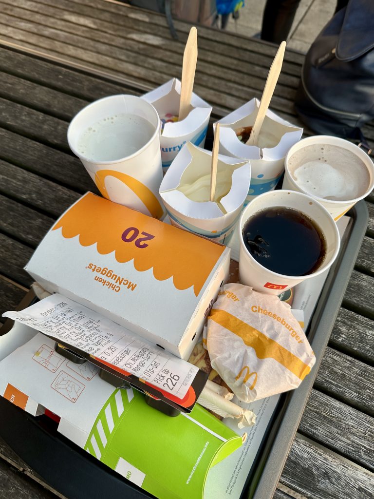 Letzter McDonalds Stopp am Hamburg Flughafen