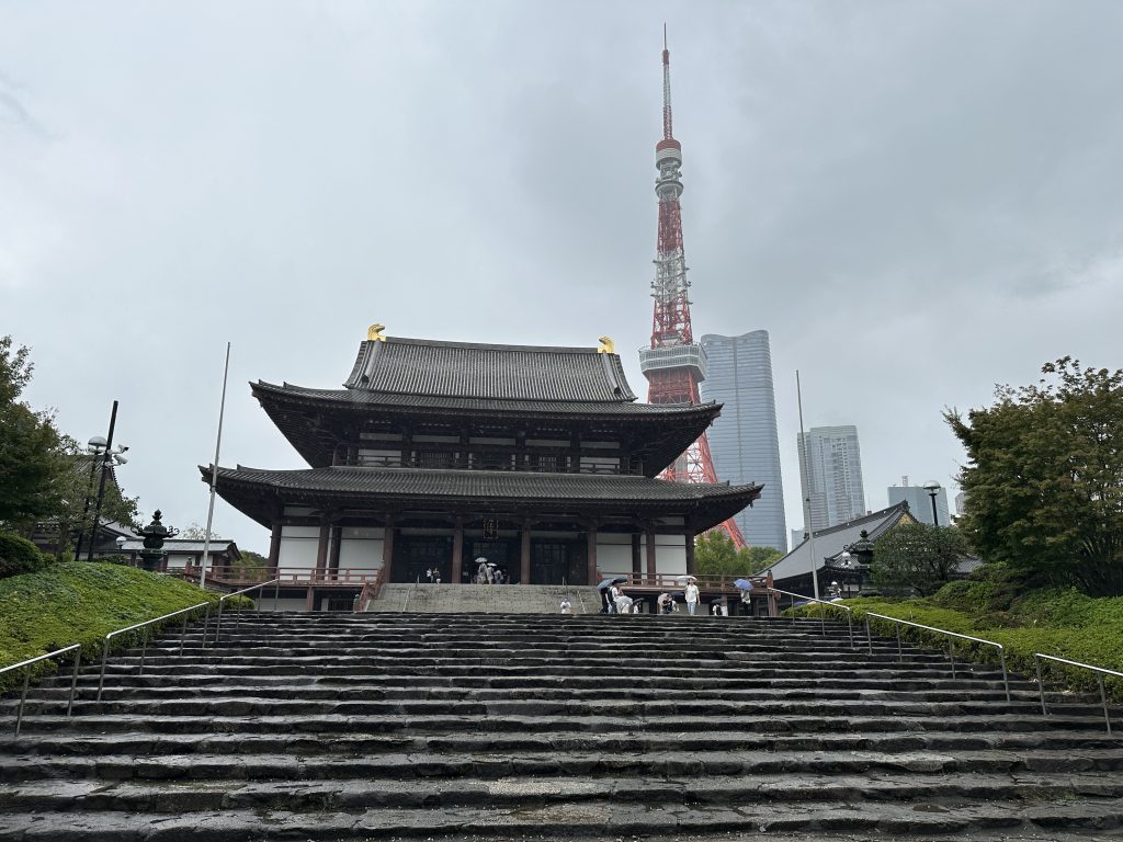 Tokyo Tower & ein Ort der Ruhe mitten in der Stadt